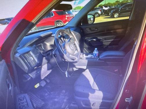 2023 Nissan Pathfinder SV FWD