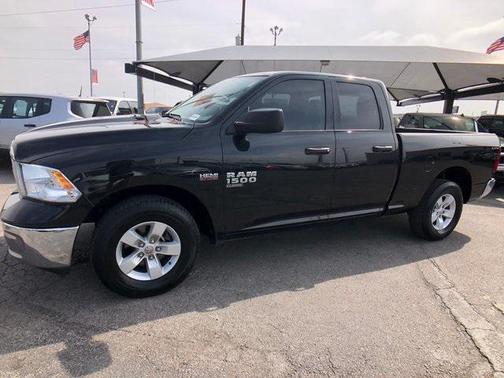Black Clearcoat 2019 RAM 1500 Tradesman