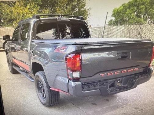 2022 Toyota Tacoma SR