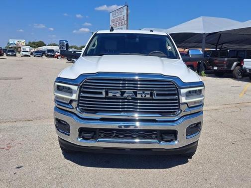 2021 RAM 2500 Laramie Crew Cab 4x4 6'4' Box