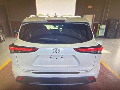 2020 Toyota Highlander Limited