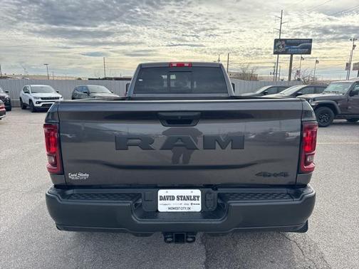 2026 RAM 3500 Tradesman Crew Cab 4x4 8' Box