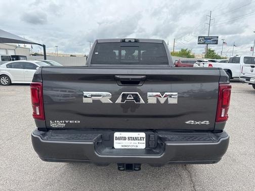 2025 RAM 2500 Limited Crew Cab 4x4 6'4' Box