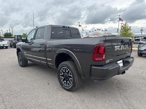 2025 RAM 2500 Limited Crew Cab 4x4 6'4' Box
