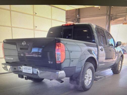 2021 Nissan Frontier SV