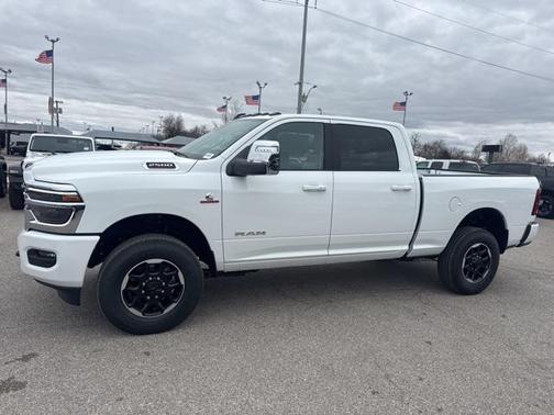 2026 RAM 2500 Laramie Crew Cab 4x4 6'4' Box
