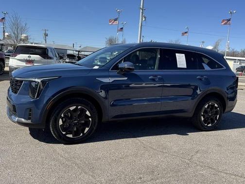 2024 Kia Sorento S
