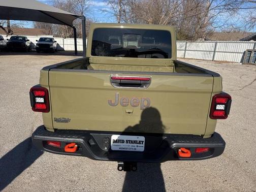 2026 Jeep Gladiator Mojave 4x4