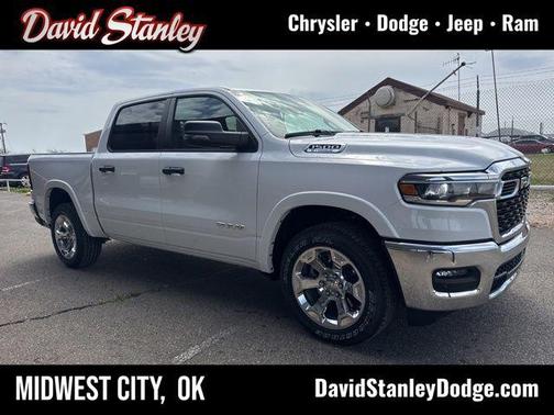 Bright White Clearcoat 2026 RAM 1500 Big Horn/Lone Star