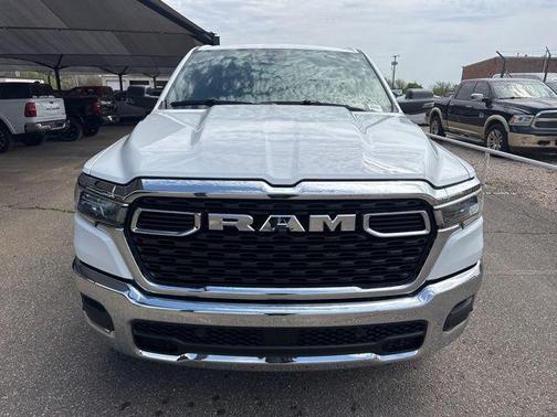 Bright White Clearcoat 2026 RAM 1500 Big Horn/Lone Star