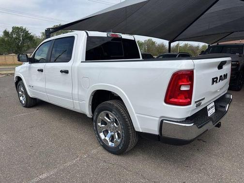 Bright White Clearcoat 2026 RAM 1500 Big Horn/Lone Star