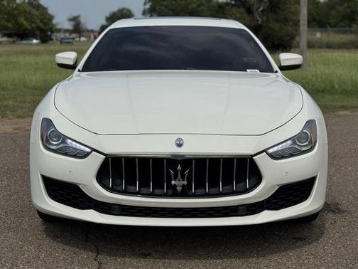 2018 Maserati Ghibli Base
