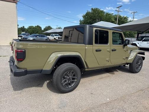 2025 Jeep Gladiator Sport S