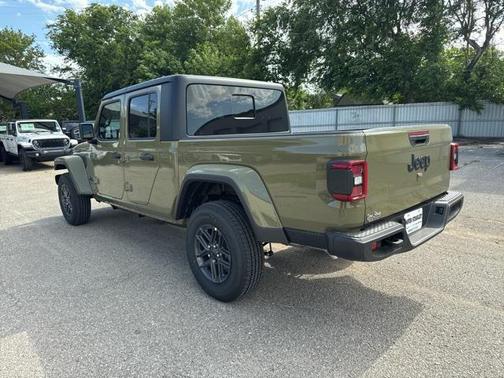 2025 Jeep Gladiator Sport S