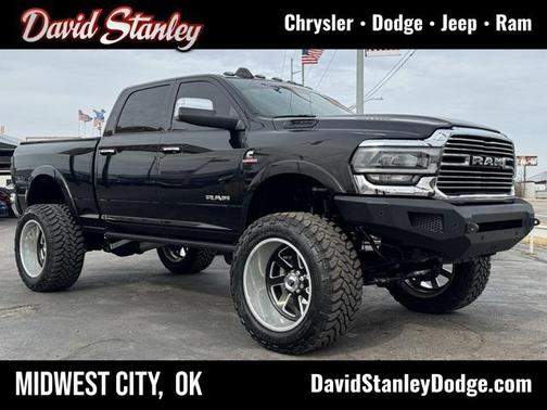 2022 RAM 2500 Laramie Crew Cab 4x4 6'4' Box