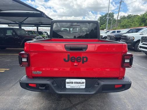 2025 Jeep Gladiator Sport S