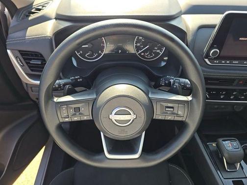 Brilliant Silver Metallic 2024 Nissan Rogue S