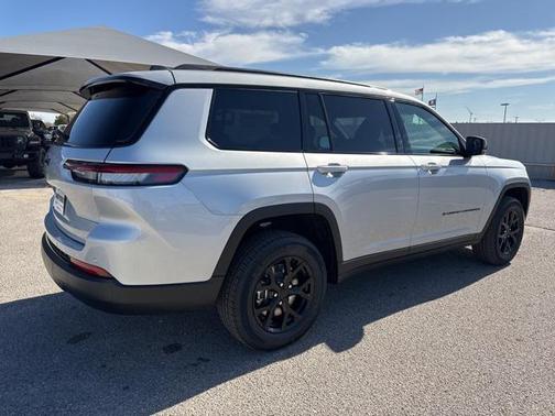 2025 Jeep Grand Cherokee L Altitude