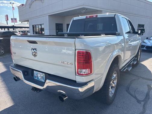 2016 RAM 1500 Laramie