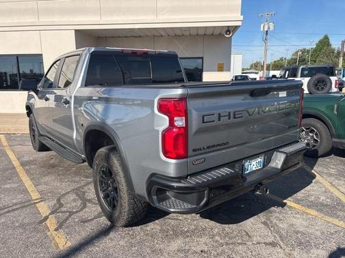 2024 Chevrolet Silverado 1500 ZR2