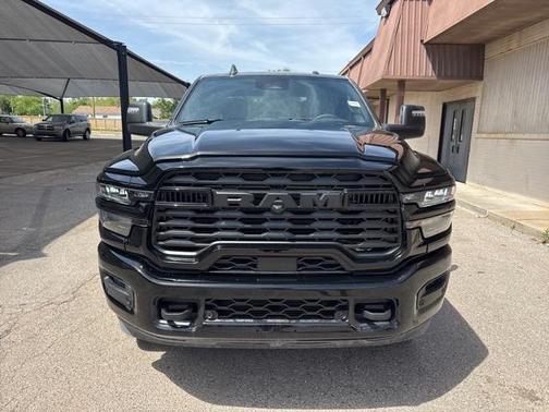 2025 RAM 2500 Big Horn Crew Cab 4x4 6'4' Box