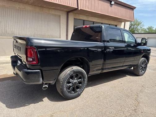 2025 RAM 2500 Big Horn Crew Cab 4x4 6'4' Box