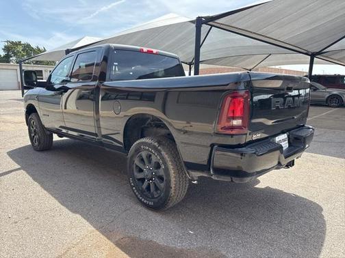 2025 RAM 2500 Big Horn Crew Cab 4x4 6'4' Box