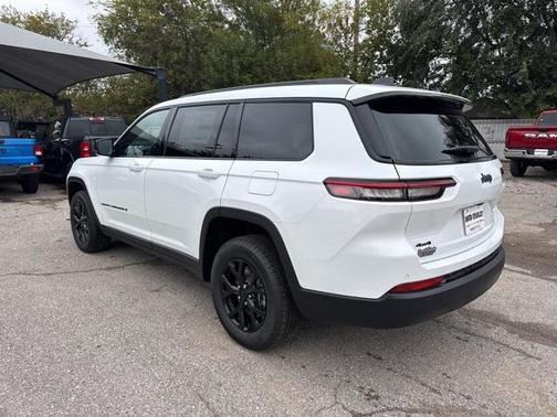 2025 Jeep Grand Cherokee L Altitude