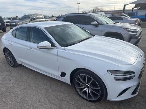 2024 Genesis G70 2.5T RWD