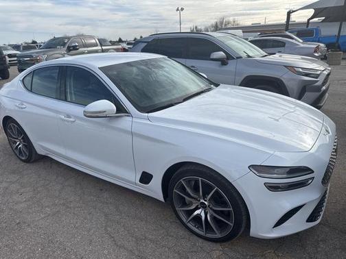 2024 Genesis G70 2.5T RWD