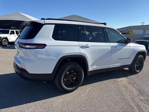 2025 Jeep Grand Cherokee L Altitude