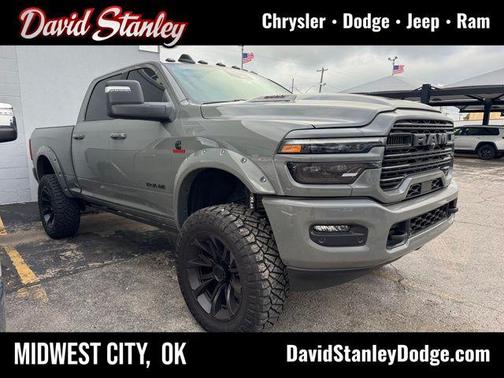 Ceramic Gray Clearcoat 2026 RAM 2500 Laramie Crew Cab 4x4 6'4' Box