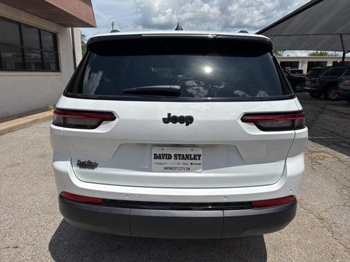 2025 Jeep Grand Cherokee L Altitude