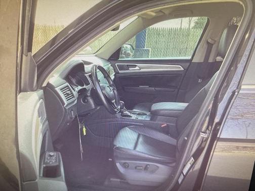 2019 Volkswagen Atlas 2.0T SE w/Technology