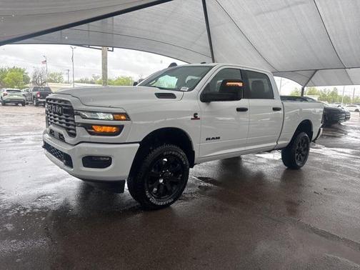 2025 RAM 2500 Big Horn Crew Cab 4x4 6'4' Box