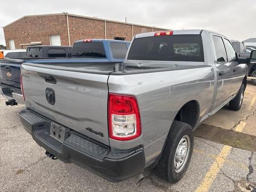 2024 RAM 2500 Tradesman Crew Cab 4x4 6'4' Box