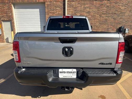 2024 RAM 2500 Tradesman Crew Cab 4x4 6'4' Box