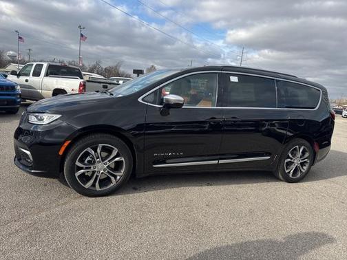 2026 Chrysler Pacifica L