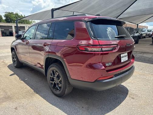 2025 Jeep Grand Cherokee L Altitude