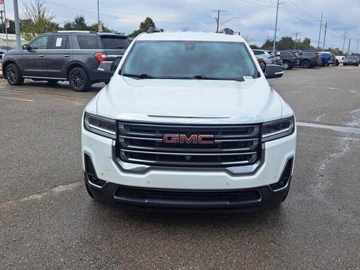 2022 GMC Acadia AWD AT4