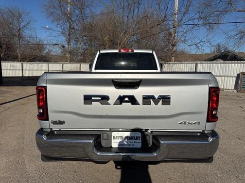 2026 RAM 3500 Tradesman Crew Cab 4x4 8' Box