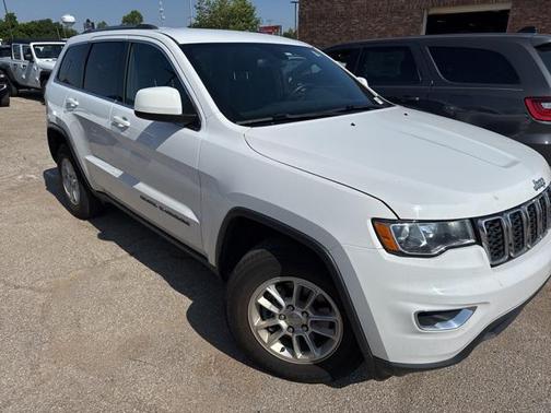 2019 Jeep Grand Cherokee Laredo