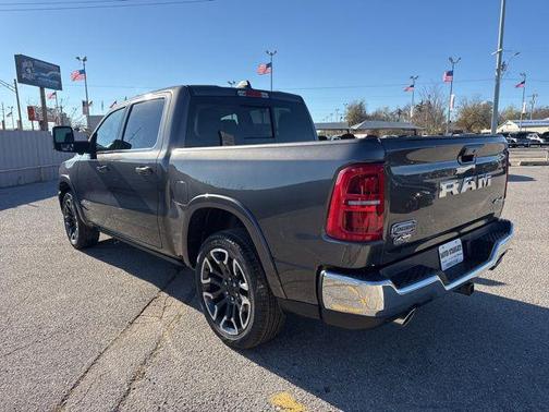 Granite Crystal Metallic Clearcoat 2026 RAM 1500 Longhorn