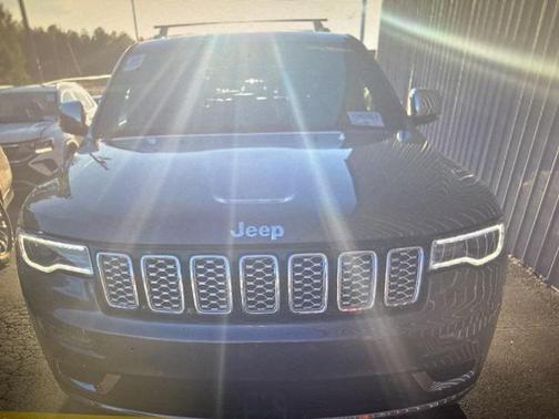 2020 Jeep Grand Cherokee Summit