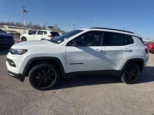 2026 Jeep Compass Latitude