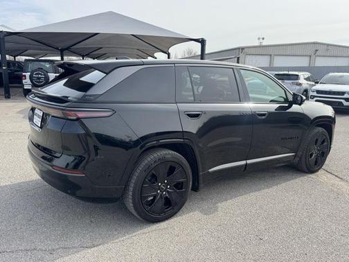 2024 Jeep Wagoneer S Launch Edition