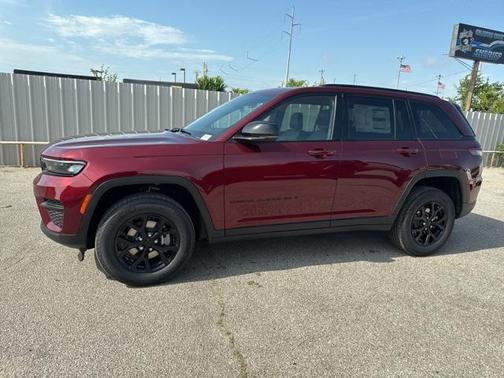 2025 Jeep Grand Cherokee Altitude