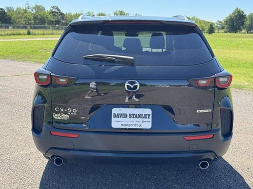 2024 Mazda CX-50 2.5 S Preferred