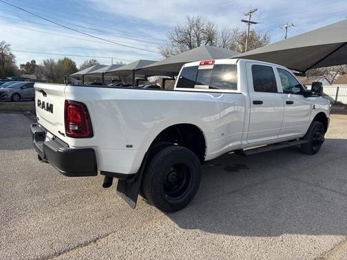 2026 RAM 3500 Tradesman Crew Cab 4x4 8' Box