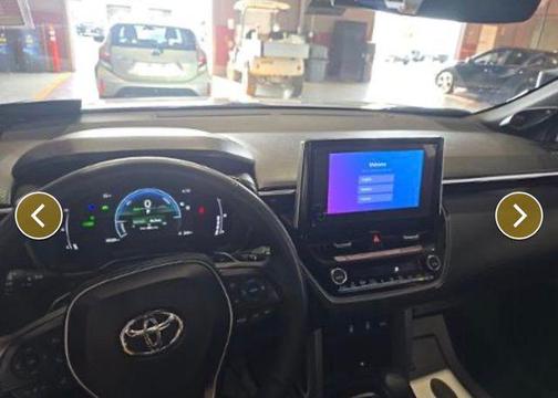 2025 Toyota Corolla Hybrid SE